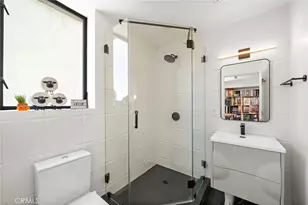 3859 S Centinela Ave, Los Angeles, CA 90066 - Photo 16
