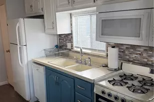 69333 E Palm Canyon Dr, Cathedral City, CA 92234 - Photo 8