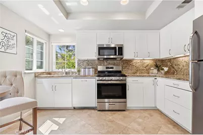 28 Jefferson, Irvine, CA 92620 - Photo 8