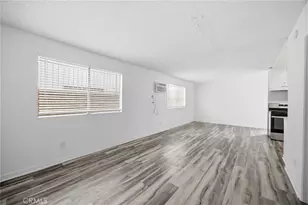 14542 Saticoy, Van Nuys, CA 91405 - Photo 12
