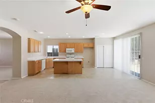 231 Spinnaker, San Jacinto, CA 92583 - Photo 6