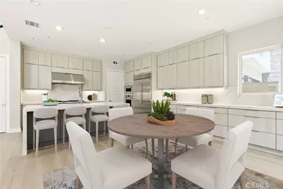 133 Apron, Irvine, CA 92618 - Photo 4