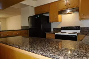 1015 N Michillinda, Pasadena, CA 91107 - Photo 18