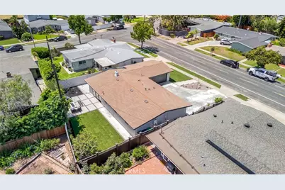 3064 Gibraltar, Costa Mesa, CA 92626 - Photo 48
