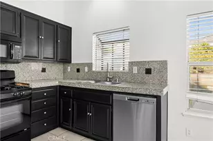 11495 Sherwood Ct, Fontana, CA 92337 - Photo 16