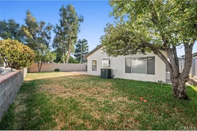 11495 Sherwood Court, Fontana, CA 92337 - Photo 2