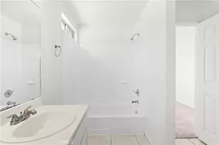 11495 Sherwood Ct, Fontana, CA 92337 - Photo 22