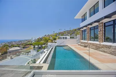 1076 Skyline Drive, Laguna Beach, CA 92651 - Photo 20