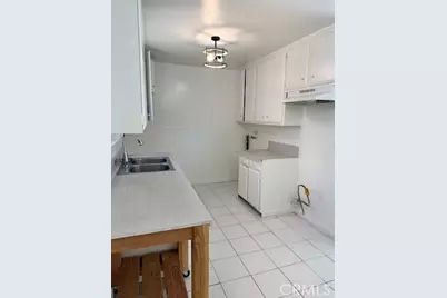 22113 22115 Seine Avenue, Hawaiian Gardens, CA 90716 - Photo 6