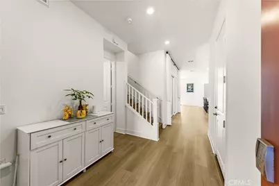 405 Clipper, Irvine, CA 92618 - Photo 2