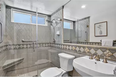 8592 Whitesails, Huntington Beach, CA 92646 - Photo 16