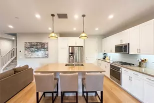 33 Fuchsia, Lake Forest, CA 92630 - Photo 2