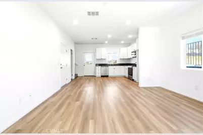 11075 Mesquite Ave, Desert Hot Springs, CA 92240 - Photo 6