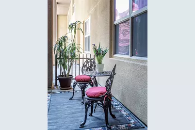 201 E Angeleno #105, Burbank, CA 91502 - Photo 36