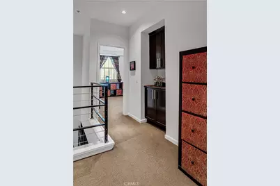 201 E Angeleno #105, Burbank, CA 91502 - Photo 22