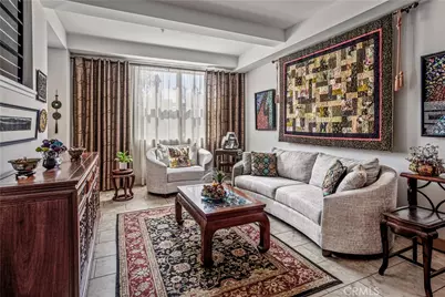 201 E Angeleno #105, Burbank, CA 91502 - Photo 4