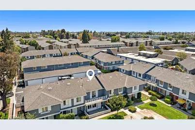 108 Danbury, Costa Mesa, CA 92626 - Photo 34