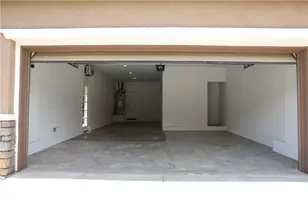 131 Brooks Ct, Simi Valley, CA 93065 - Photo 32