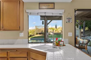 16584 Creekside, Riverside, CA 92503 - Photo 10