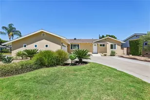 1891 Running Branch Way, Tustin, CA 92780 - Photo 2