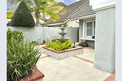 1025 Cannonade, Costa Mesa, CA 92626 - Photo 4