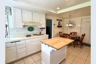 1025 Cannonade, Costa Mesa, CA 92626 - Photo 16