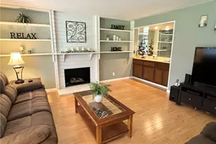 1025 Cannonade, Costa Mesa, CA 92626 - Photo 18
