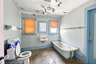 1338 4th, Los Angeles, CA 90019 - Photo 14