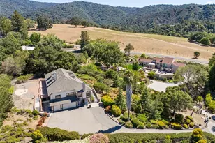 27220 Carrington, Los Altos Hills, CA 94022 - Photo 16