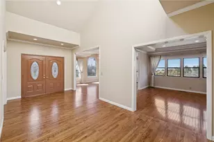 27220 Carrington, Los Altos Hills, CA 94022 - Photo 8