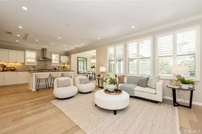 146 Rotunda, Irvine, CA 92620 - Photo 8