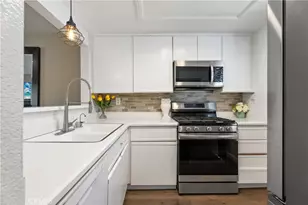 27 Lobelia, Rancho Santa Margarita, CA 92688 - Photo 8