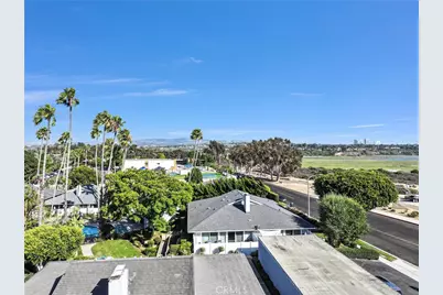 2504 University, Newport Beach, CA 92660 - Photo 34