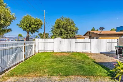 2236 San Padre, Hemet, CA 92545 - Photo 28
