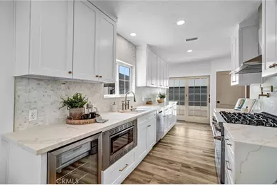 4155 Keever Avenue, Long Beach, CA 90807 - Photo 8
