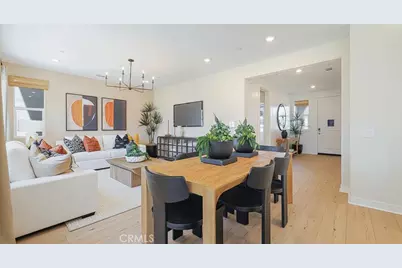 2146 Aneto Way, Santa Paula, CA 93060 - Photo 4