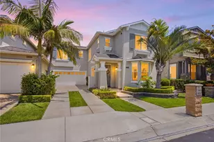 16836 Primrose Ln, Huntington Beach, CA 92649 - Photo 2