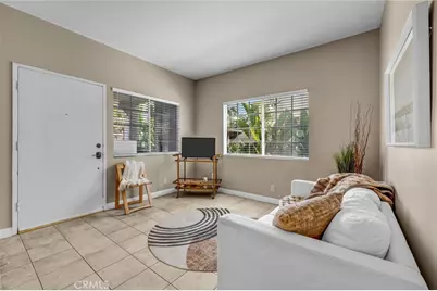 10 Flor De Mar, Rancho Santa Margarita, CA 92688 - Photo 4