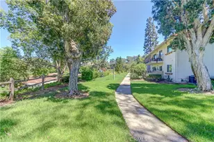 5350 Algarrobo, Laguna Woods, CA 92637 - Photo 42