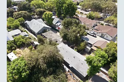 823 N Madison Avenue, Pasadena, CA 91104 - Photo 14