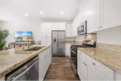 7109 Vernazza, Jurupa, CA 92880 - Photo 14