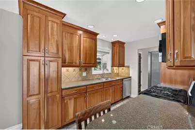 5051 Sisson Drive, Huntington Beach, CA 92649 - Photo 8