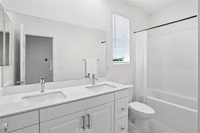 916 E 3rd St, Santa Ana, CA 92701 - Photo 28
