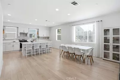 916 E 3rd St, Santa Ana, CA 92701 - Photo 12