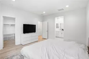 916 916 E 3rd St, Santa Ana, CA 92701 - Photo 30