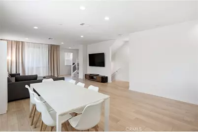 916 E 3rd St, Santa Ana, CA 92701 - Photo 10
