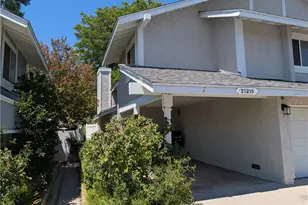 25255 Avenida Dorena, Newhall, CA 91321 - Photo 6