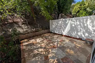 25255 Avenida Dorena, Newhall, CA 91321 - Photo 28