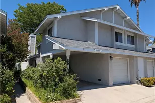 25255 Avenida Dorena, Newhall, CA 91321 - Photo 4