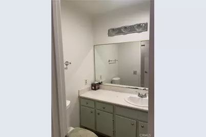 25255 Avenida Dorena, Newhall, CA 91321 - Photo 18